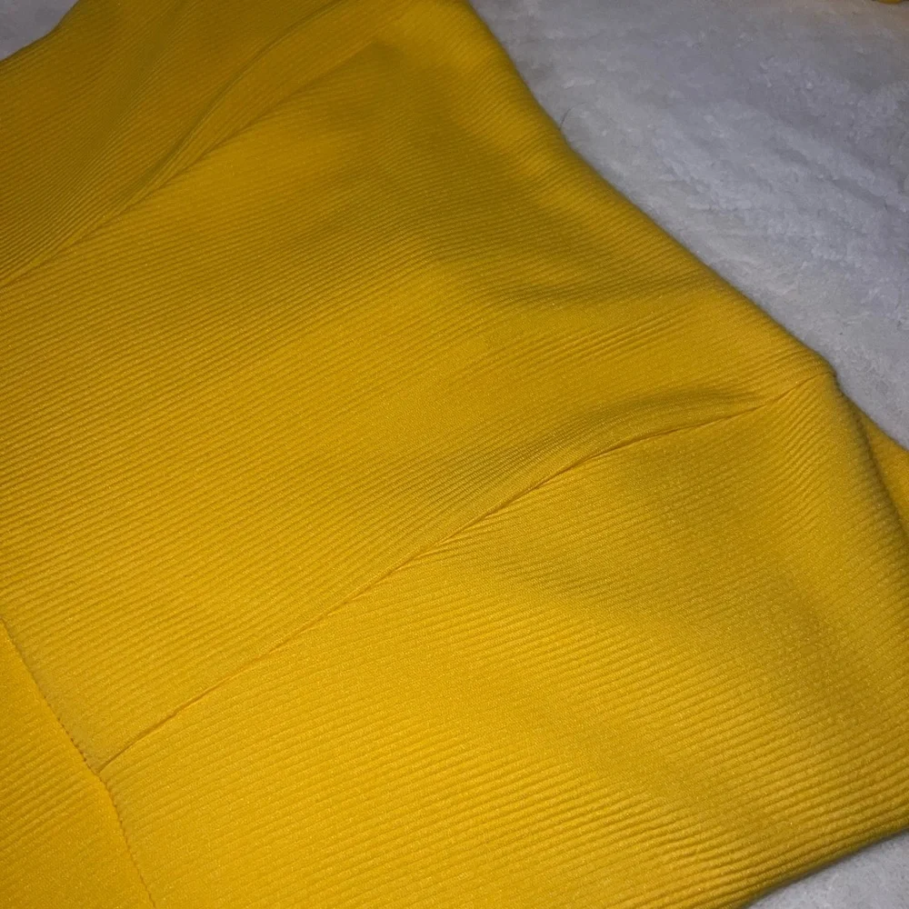Bright Yellow Square Neck Halter Dress - Picture 4 of 6